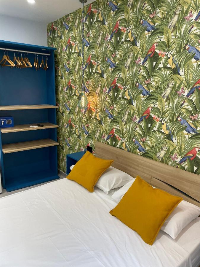 Terrazza Aragon Room And Spa Napoli Bagian luar foto