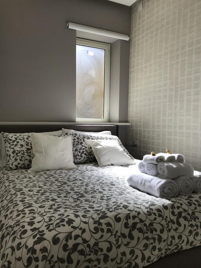 Terrazza Aragon Room And Spa Napoli Bagian luar foto